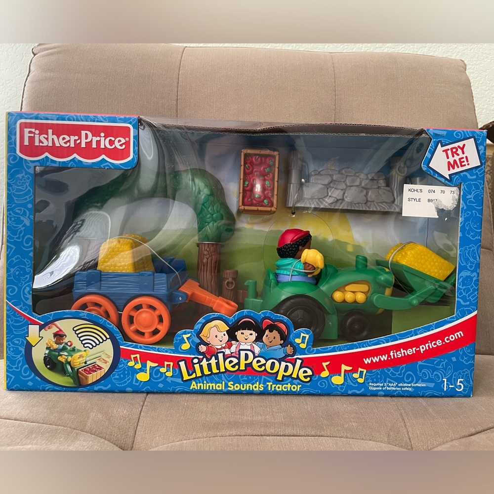 *NIB* Little People Lot - Animal Sounds Tractor and Baby Farm Animals